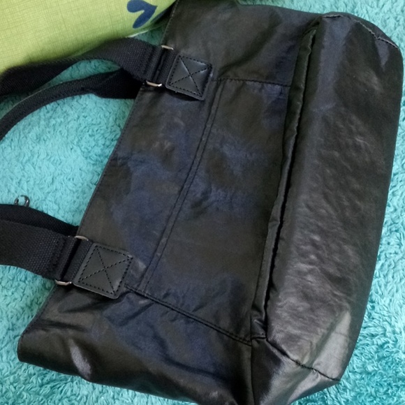 SOLD!!  Pre-owned Kipling tote - Picture 3 of 7